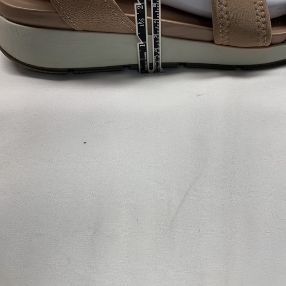 Naturalizer Layla Criss Cross Low Wedge Leather Sandals Size 9.5 Beige - Picture 10 of 10